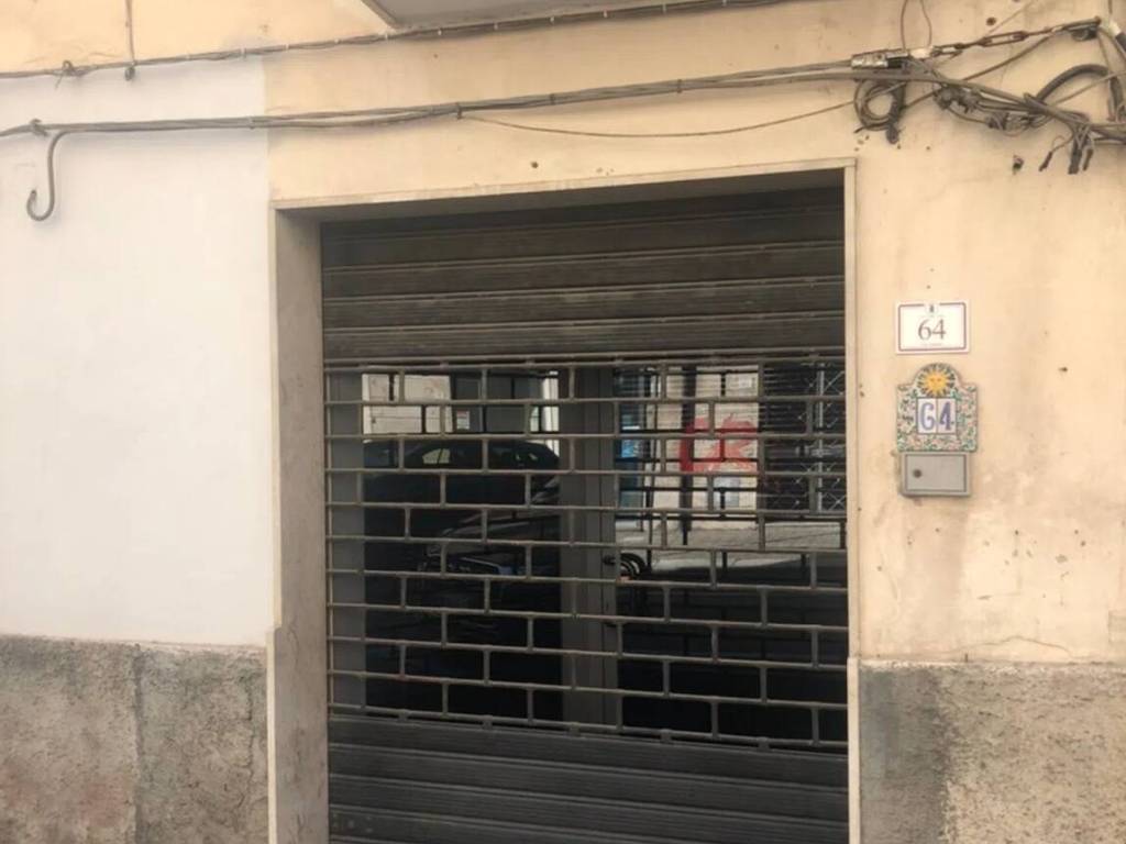 Locale commerciale via aschenez, 64, centro storico, reggio calabria