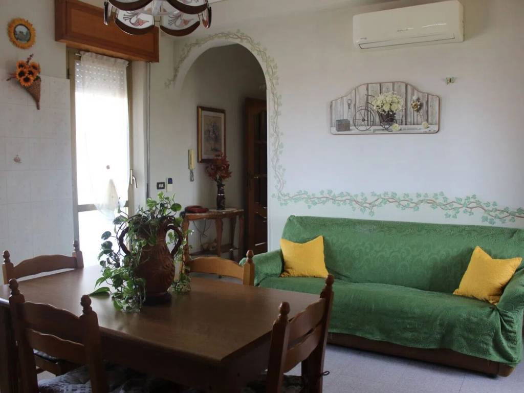 Appartamento via bottaro san c., centro, villa san giovanni