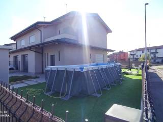 Zona