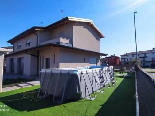 Zona