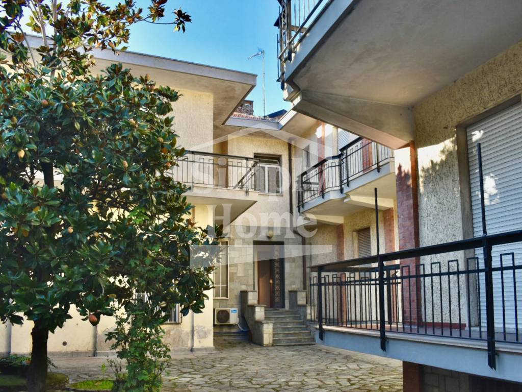 Interno palazzo