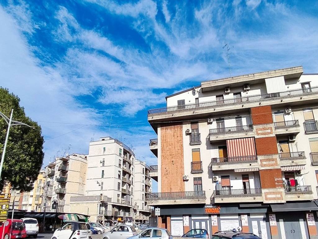 Quadrilocale piazza del risorgimento, palermo - indipendenza, catania