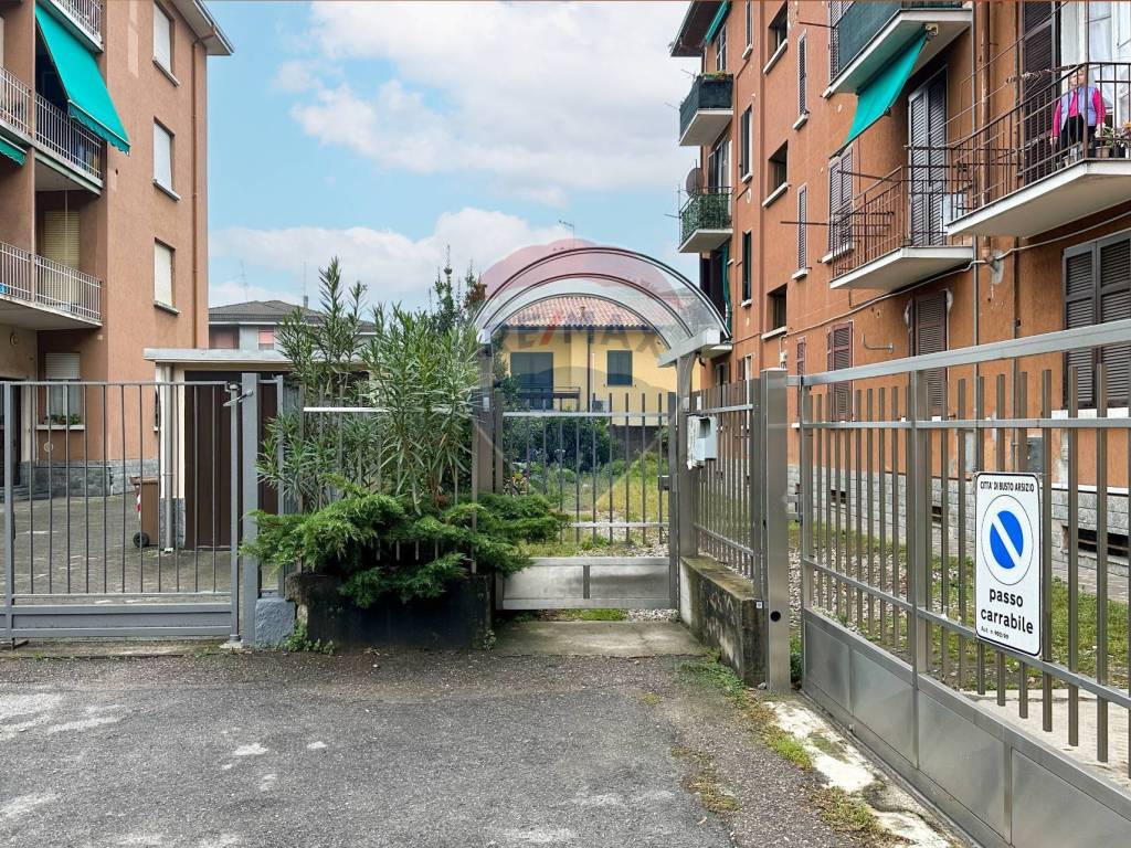 Bilocale viale sicilia 28 bis, madonna regina, busto arsizio