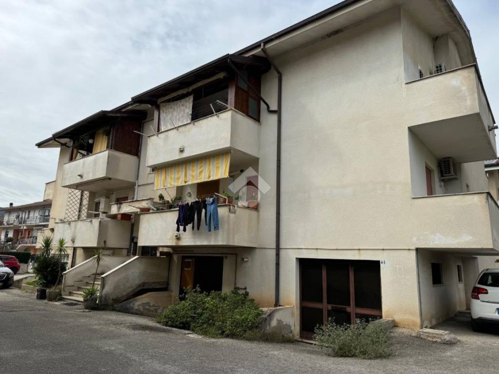 Trilocale viale cesare augusto 31, centro, venafro