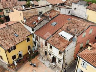 Farmhouse via della Collina 21, Quinto, Verona