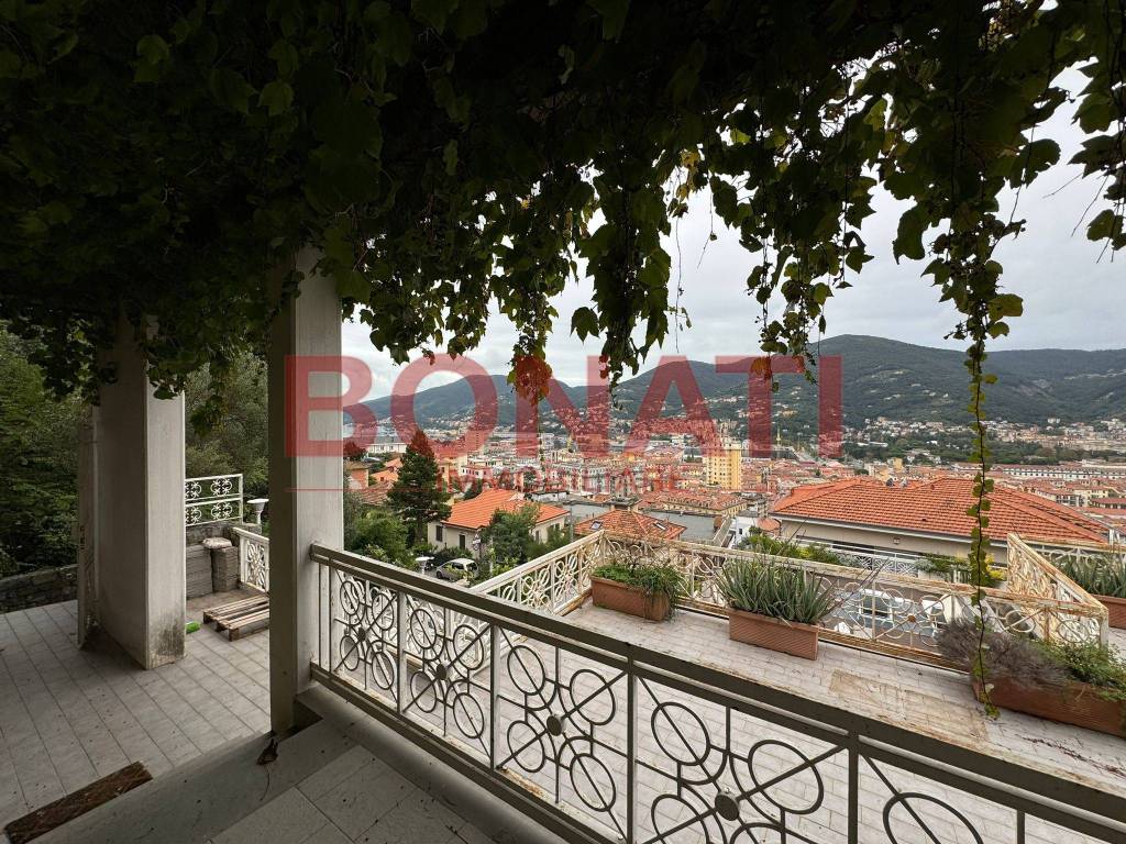 Villa unifamiliare, buono stato, 120 m², colli, la spezia