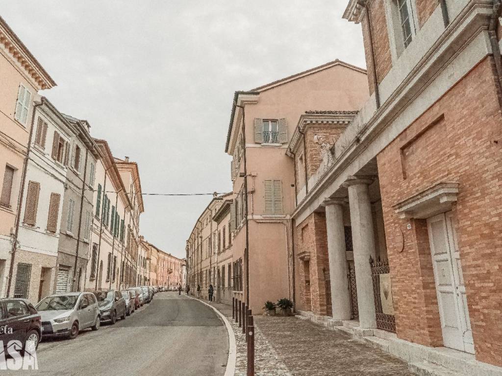 Bilocale via contrada chiaramonti, 70, centro storico, cesena