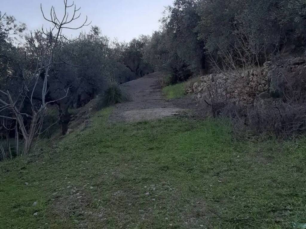Terreno non edificabile via appia, centro, itri