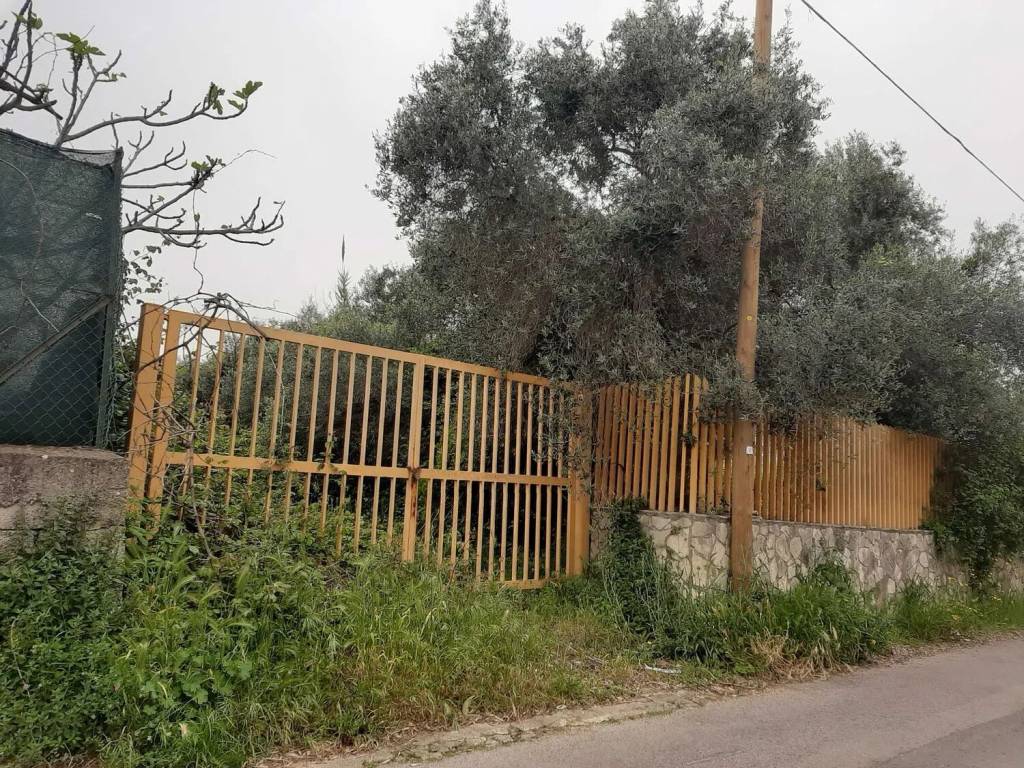 Terreno non edificabile via di monte tortona, gaeta