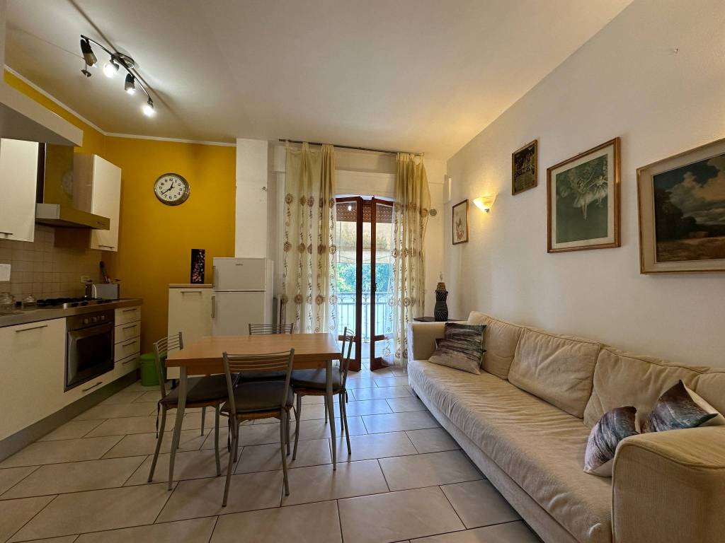 soggiorno appartamento in vendita in Viale Leonardo Ximenes, Grosseto