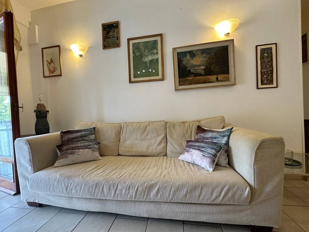 soggiorno appartamento in vendita in Viale Leonardo Ximenes, Grosseto