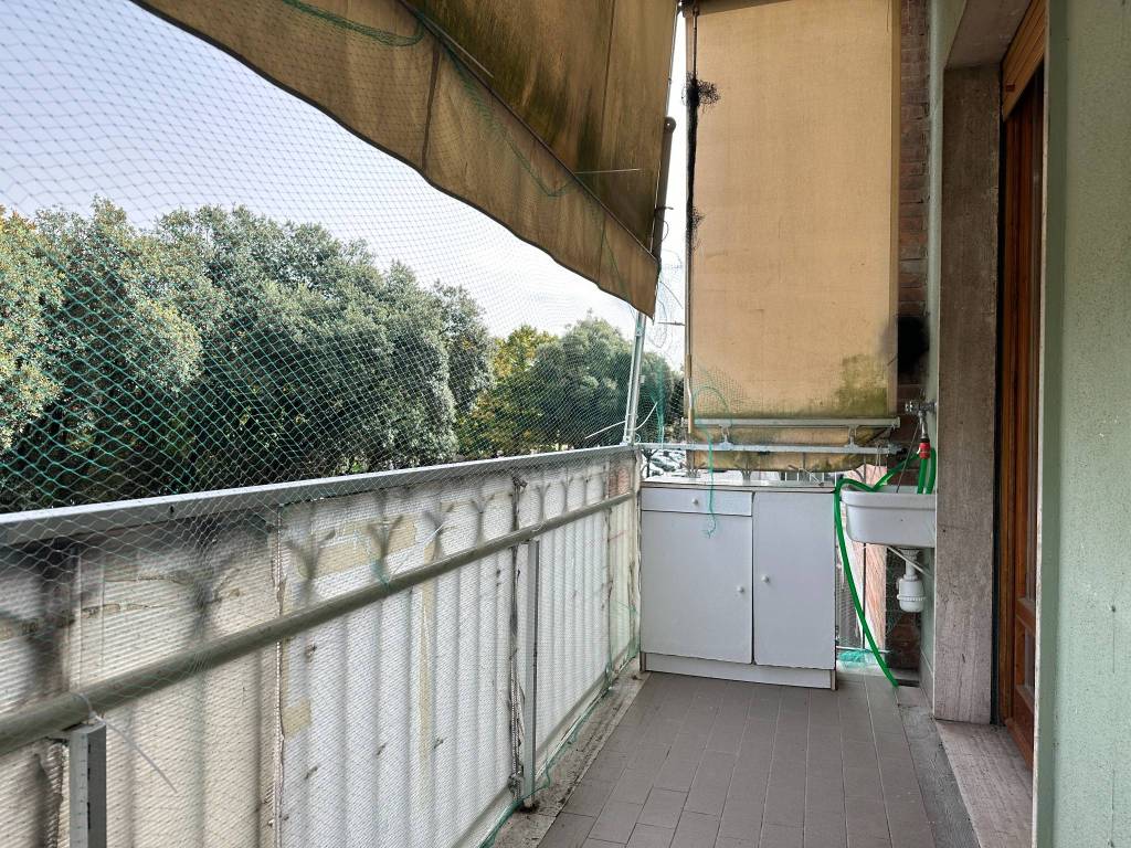 terrazza appartamento in vendita in Viale Leonardo Ximenes, Grosseto