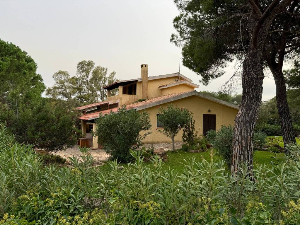 Villa unifamiliare via delle ortensie, murta maria, porto istana, olbia