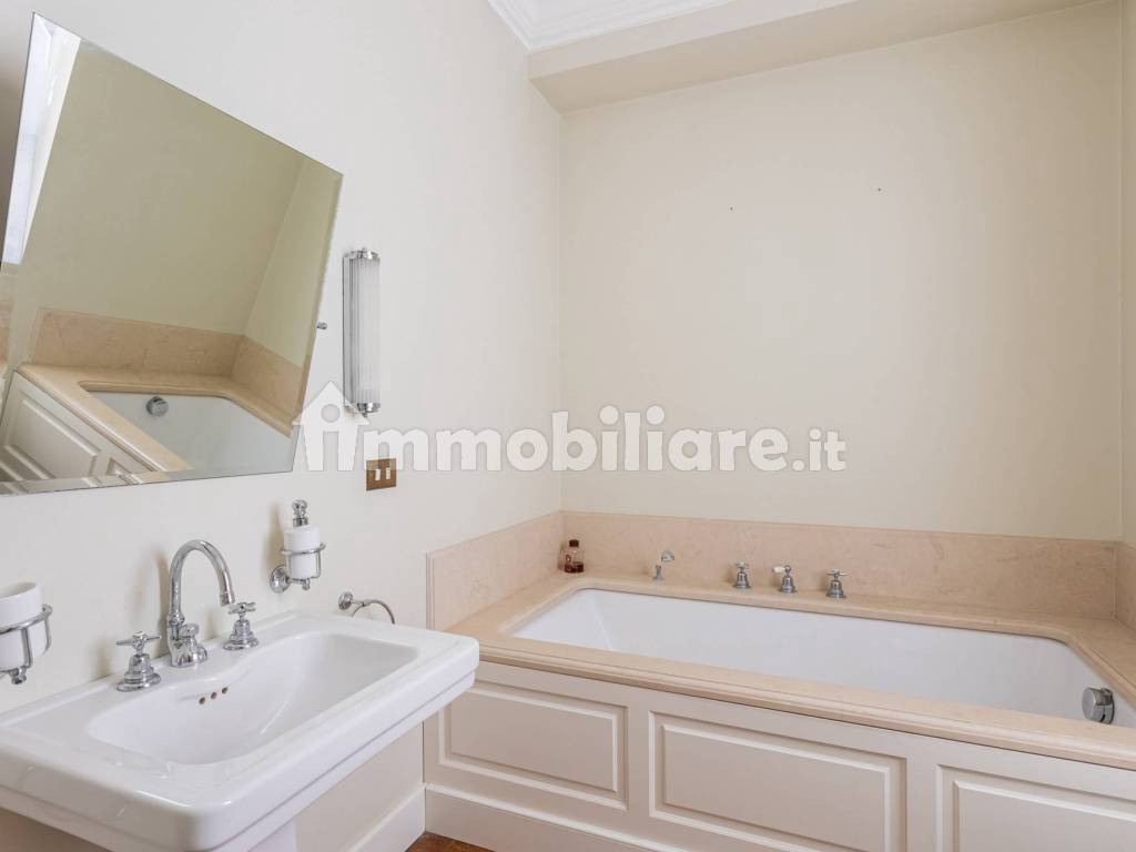 Bagno ospiti2