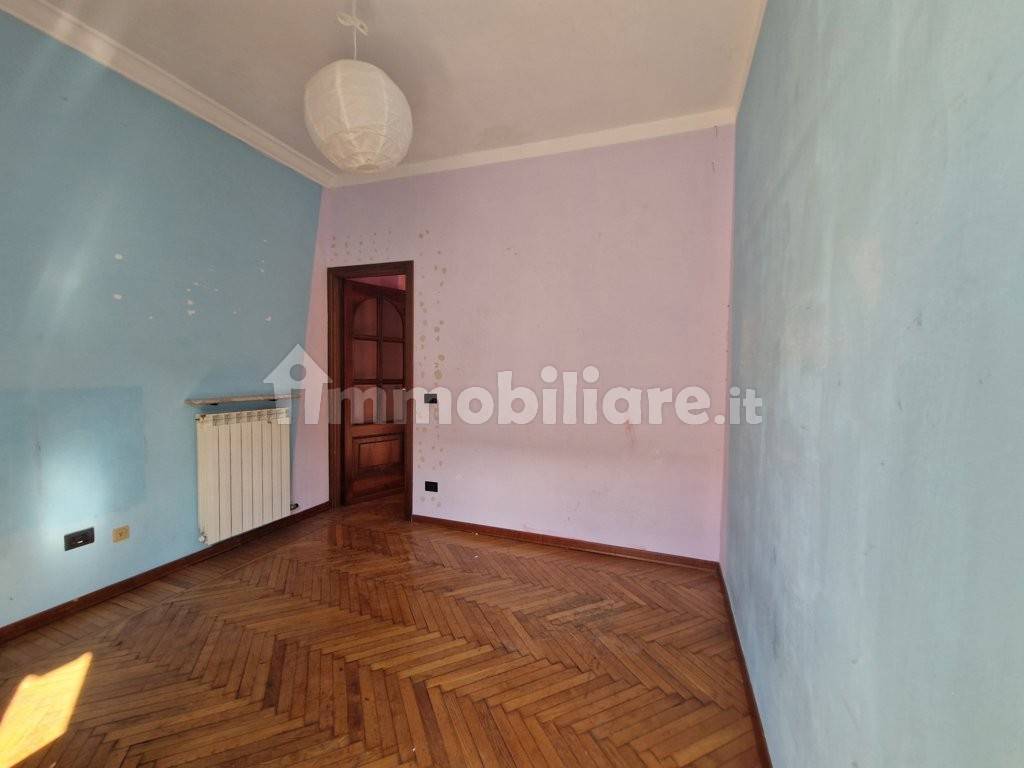 SECONDA CAMERA