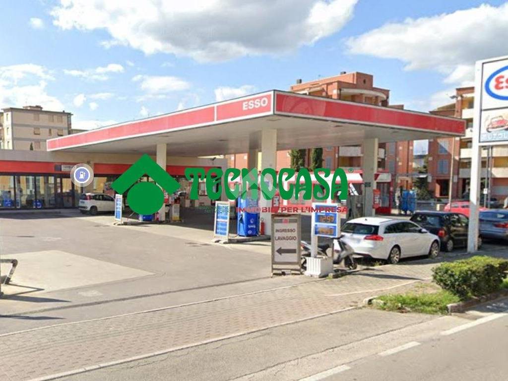 Locale commerciale via del borgaccio 6, centro, poggibonsi