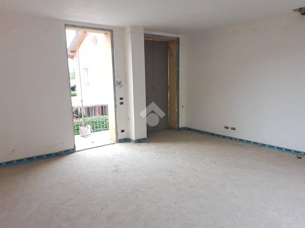 Vendita Appartamento Corbetta. Quadrilocale in via Giuseppe Mazzini 16 ...