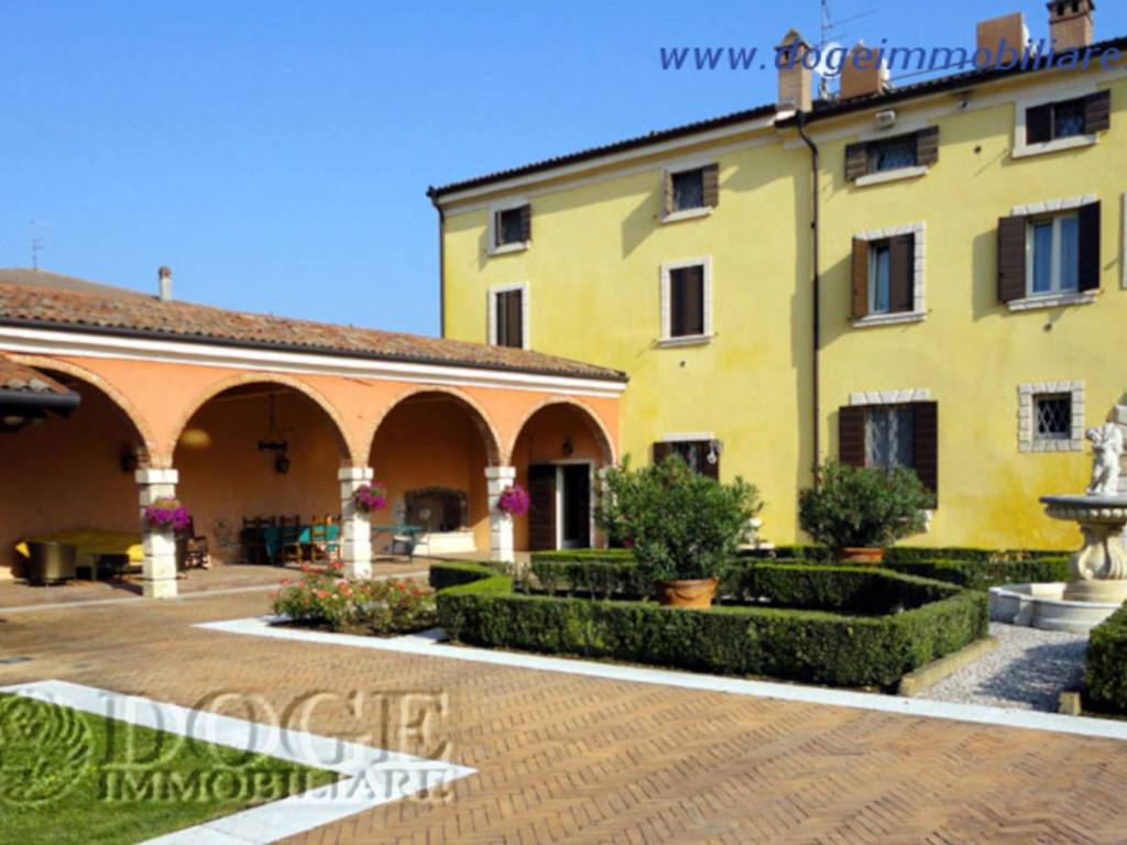 Palazzo - edificio via 20 settembre, san martino buon albergo