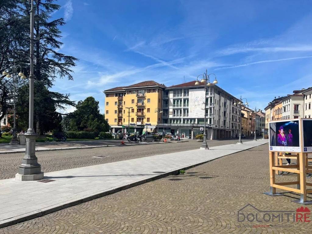 Ufficio - studio piazza dei martiri, 27, centro, belluno