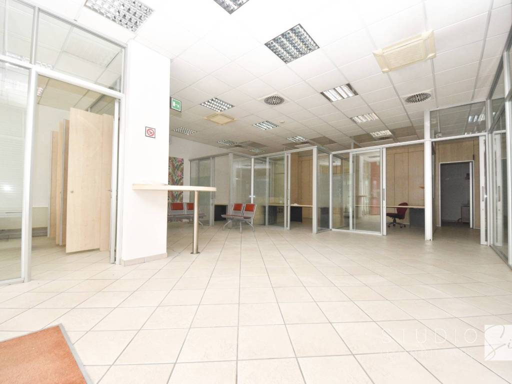 Ufficio - studio via niccolò copernico, sant'agostino, pistoia