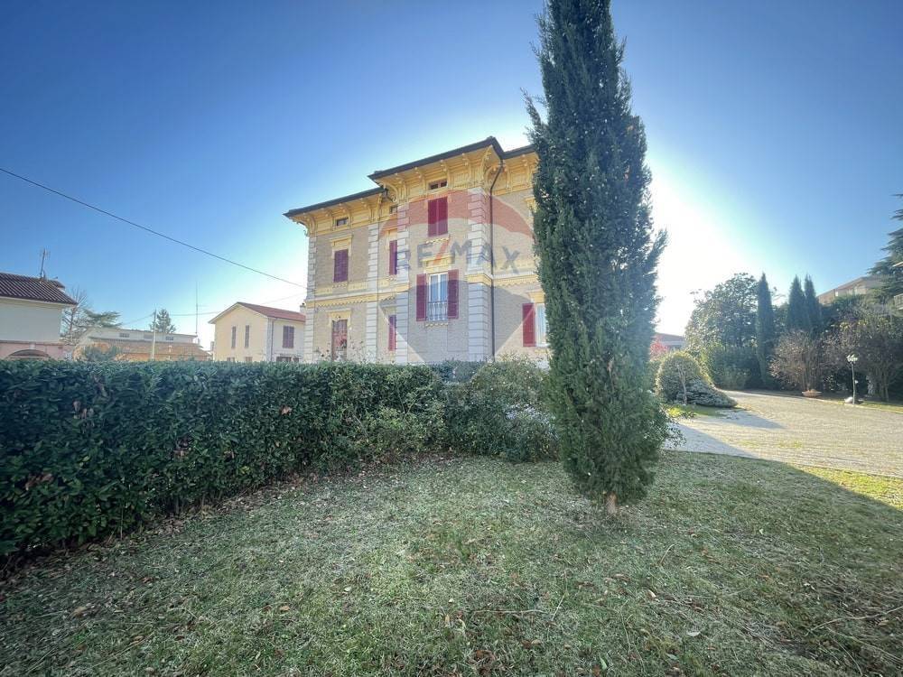 Villa unifamiliare via raffaello sanzio 12, centro, chiaravalle