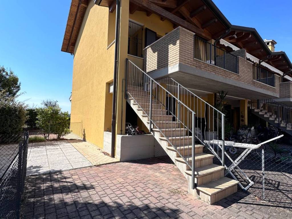 Villa a schiera via pinta 196, lido di savio - lido di classe, ravenna