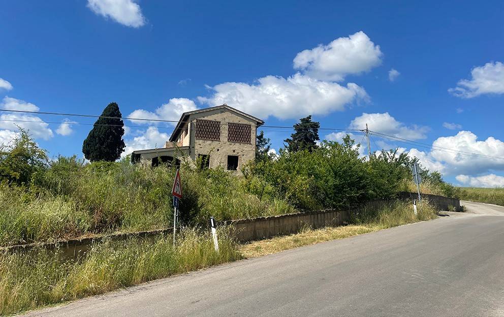 Rustico - casale all'asta località drove, poggibonsi