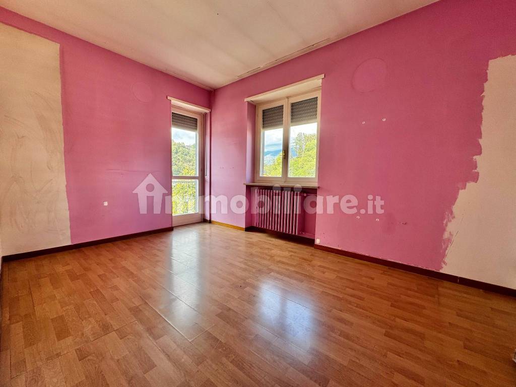 camera secondo piano