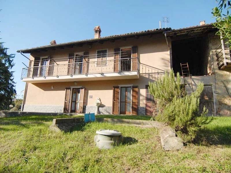 Cascina, ottimo stato, 430 m², centro, monforte d'alba