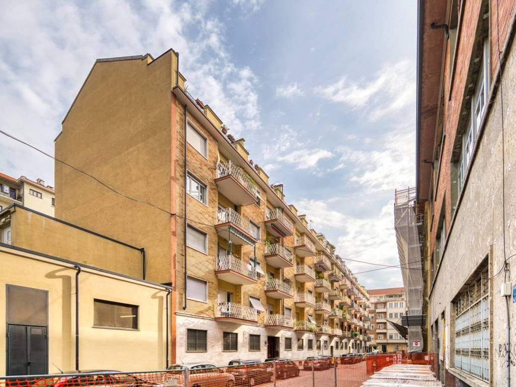 Quadrilocale via carlo vidua 8, san donato, torino