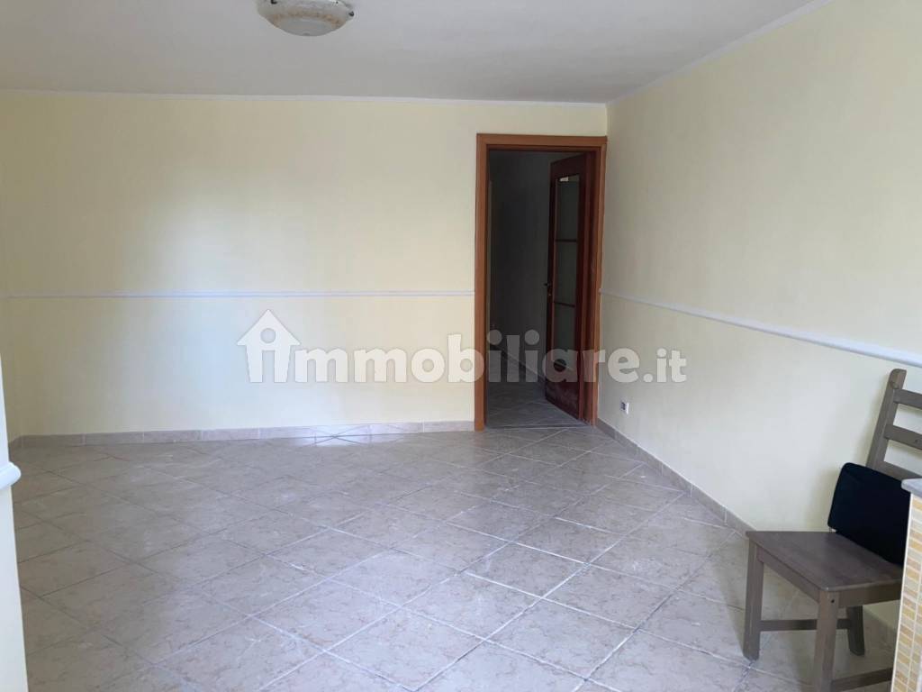 Stanza non arredata