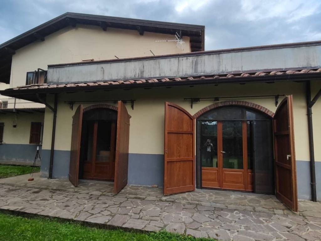 Villa bifamiliare via 1 maggio, villafranca in lunigiana