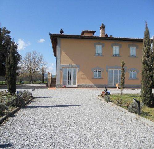 Villa unifamiliare boschi salviati, montagnano, monte san savino