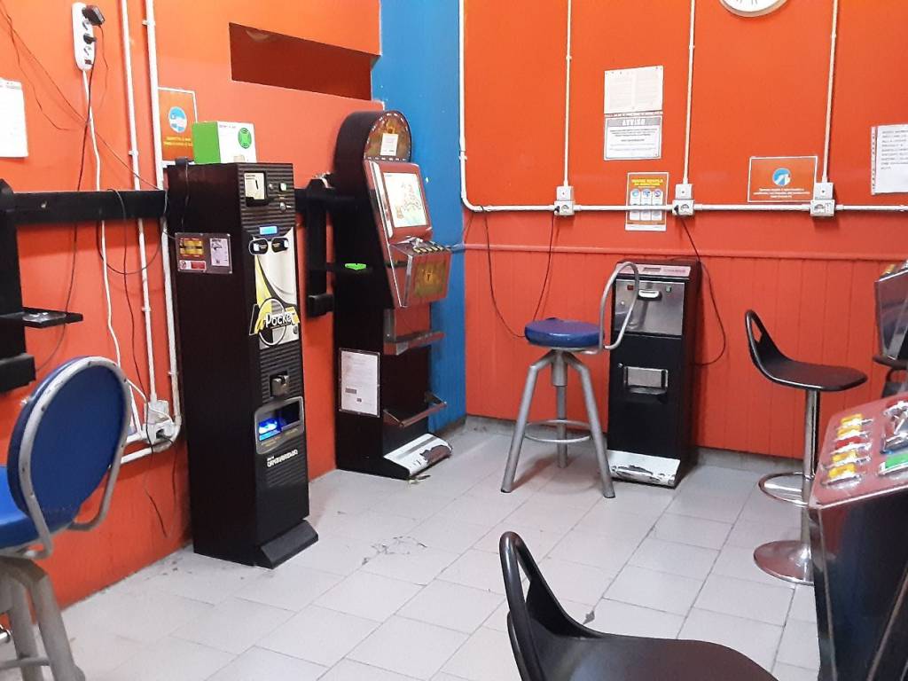 Attività commerciale, centro, sabaudia