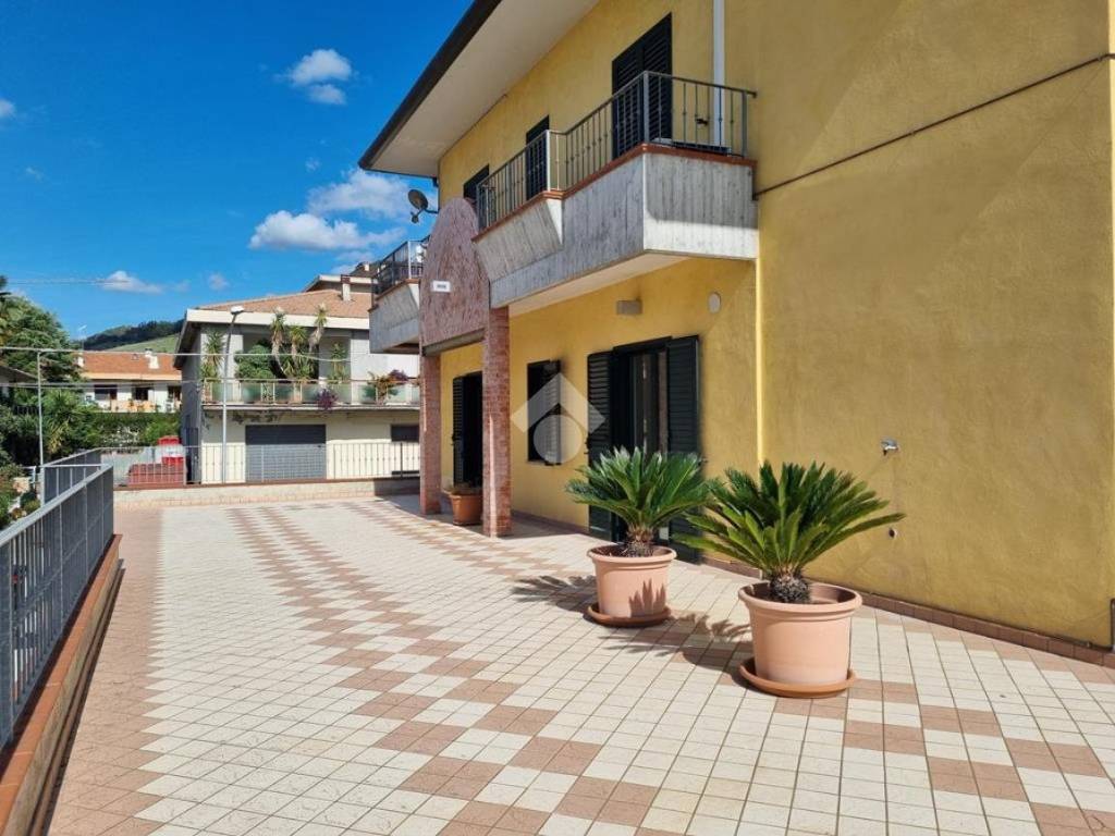 Villa bifamiliare via nazionale 92, castelnuovo vomano, castellalto