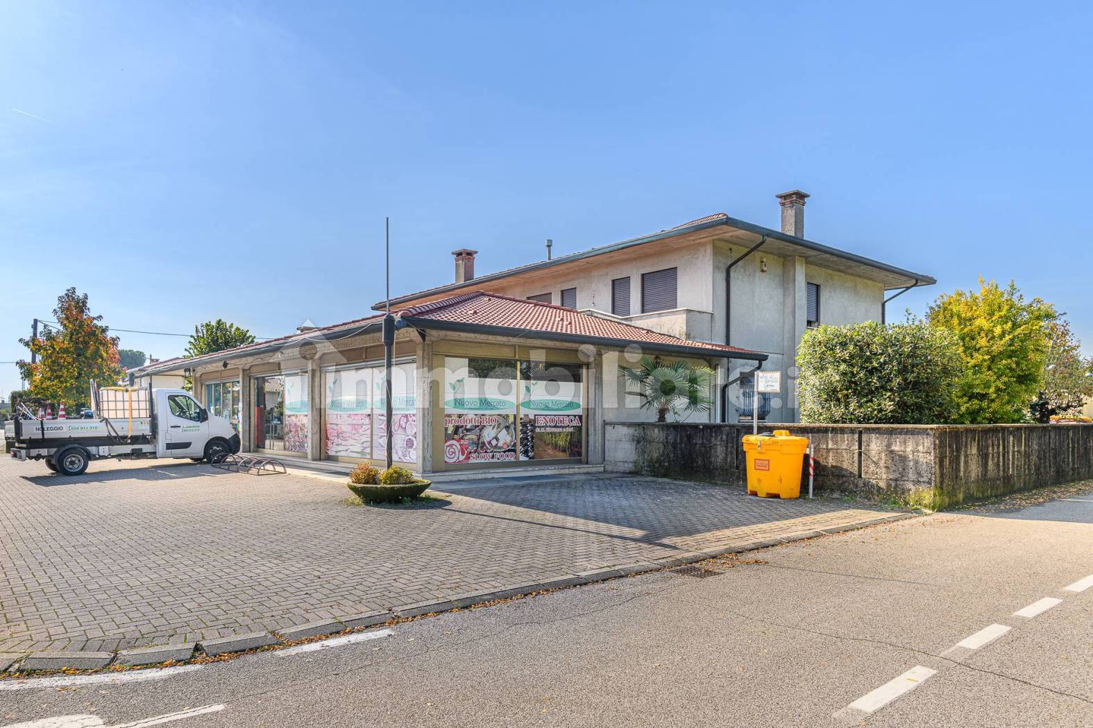 Palazzo - Edificio in vendita a Tezze sul Brenta