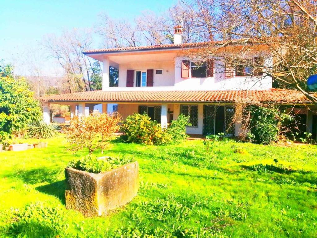 Villa bifamiliare, buono stato, 323 m², bradia, nave, san michele, sarzana