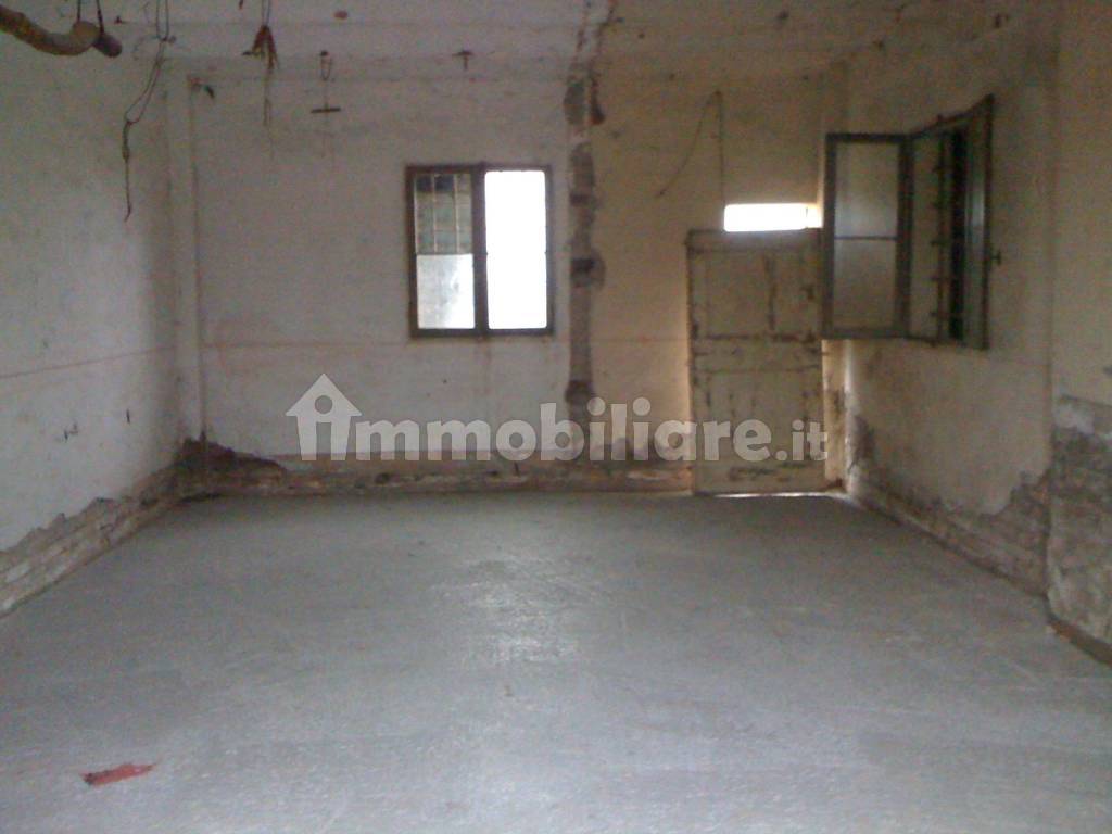 Stanza non arredata