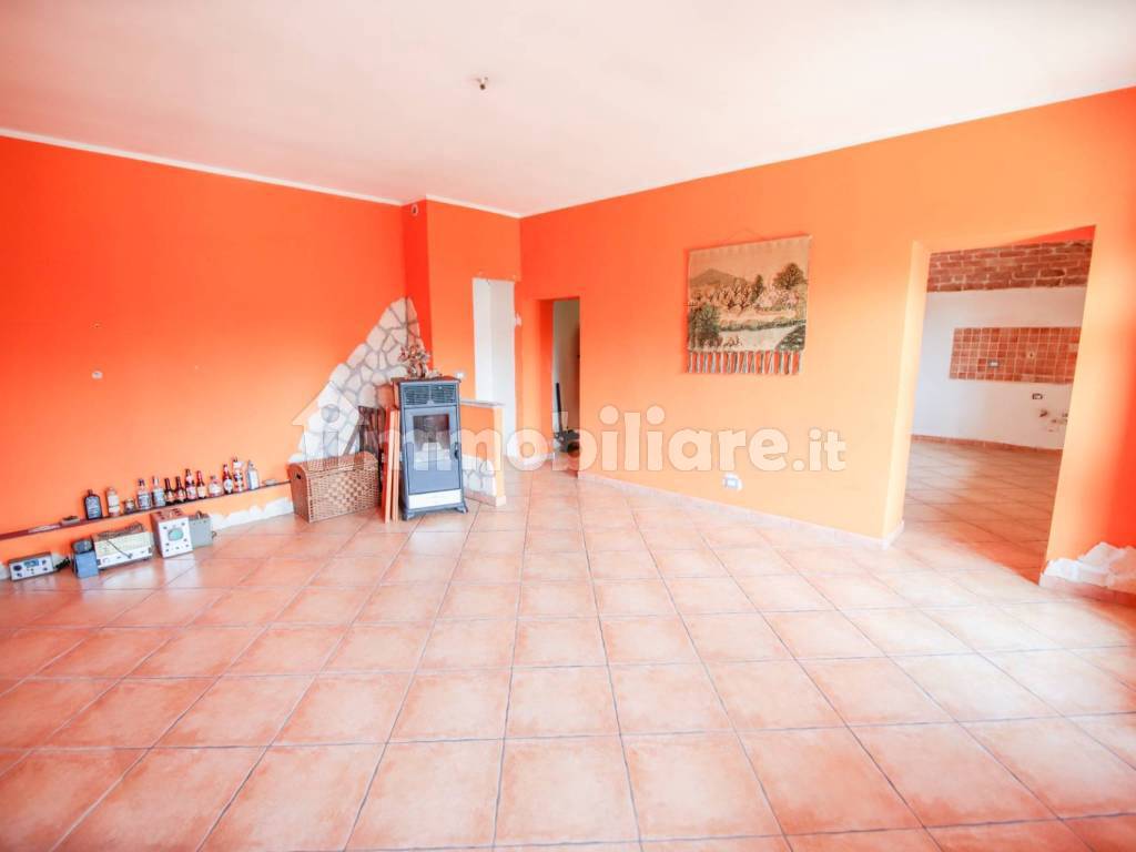Salone