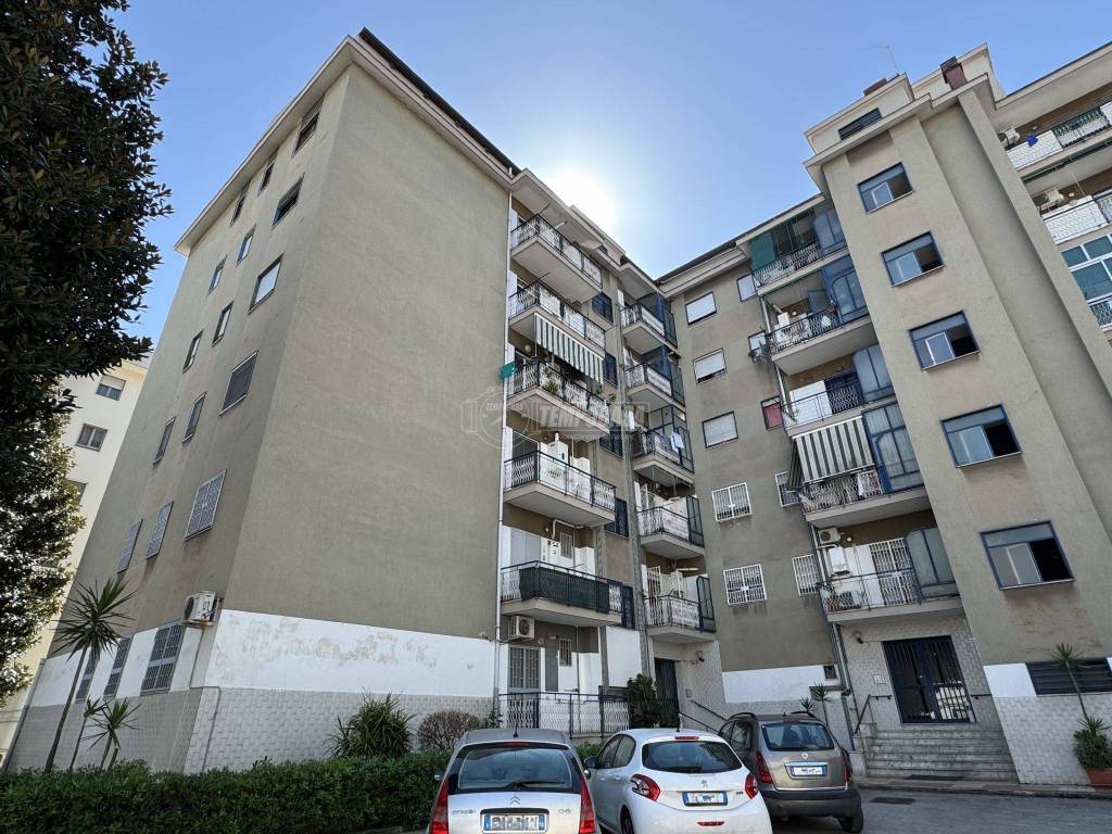 Quadrilocale via gemito 5, aversa
