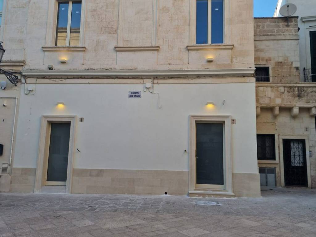 Terratetto unifamiliare piazzetta lucio epulione 3, centro storico, lecce