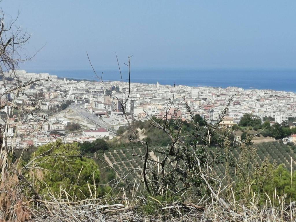 Terreno non edificabile, san silvestro, pescara