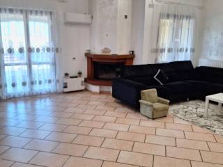 Salone