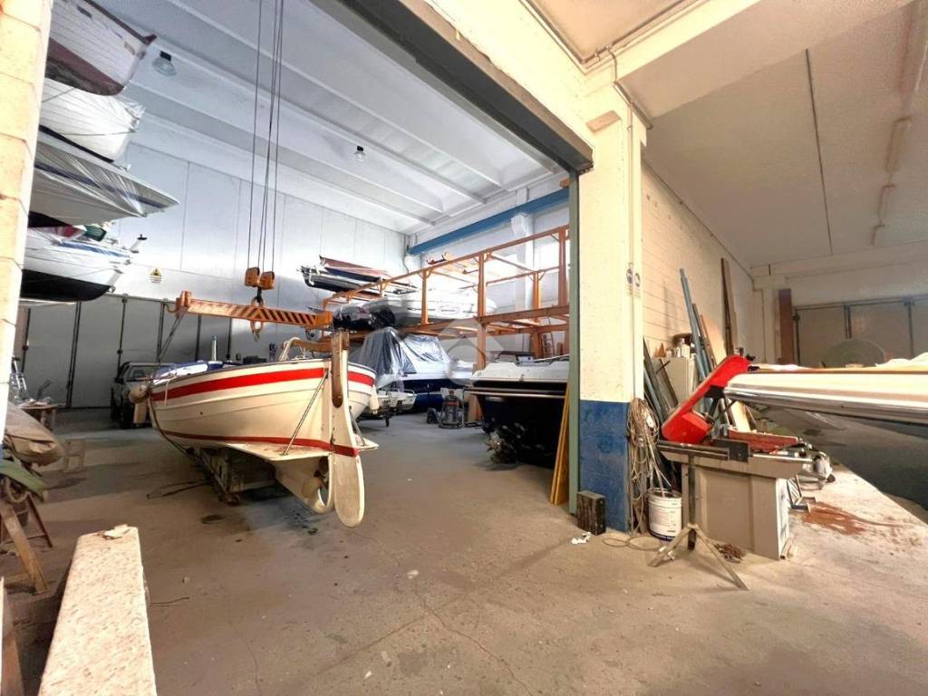 Interno non residenziale