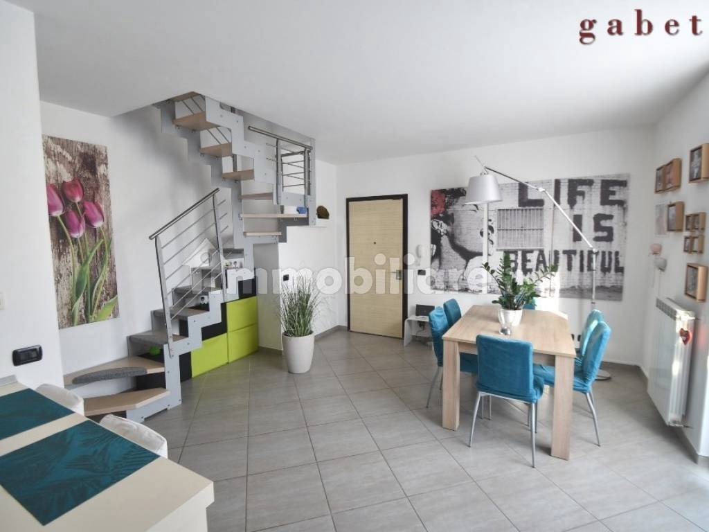 Vendita Appartamento Corbetta. Quadrilocale in via paisiello, 21. Buono ...