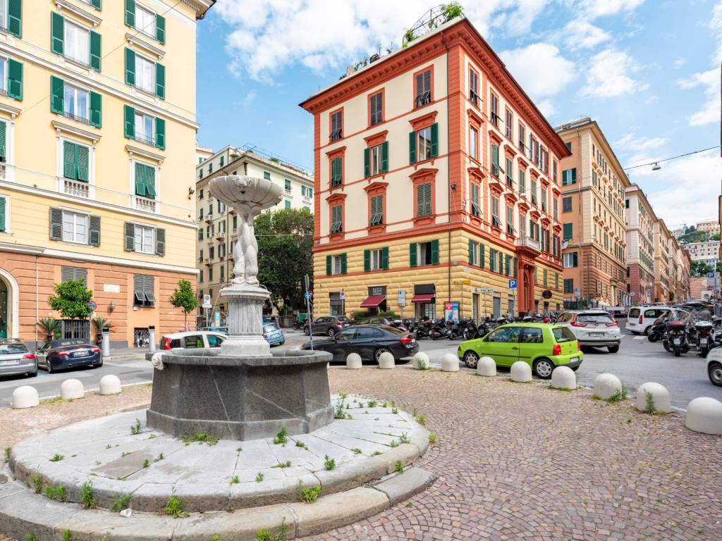 Trilocale piazza marsala, castelletto, genova