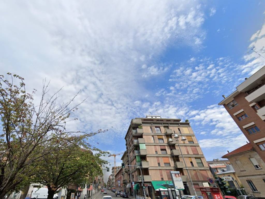 Stanza singola piazza sacro cuore di gesù, novara