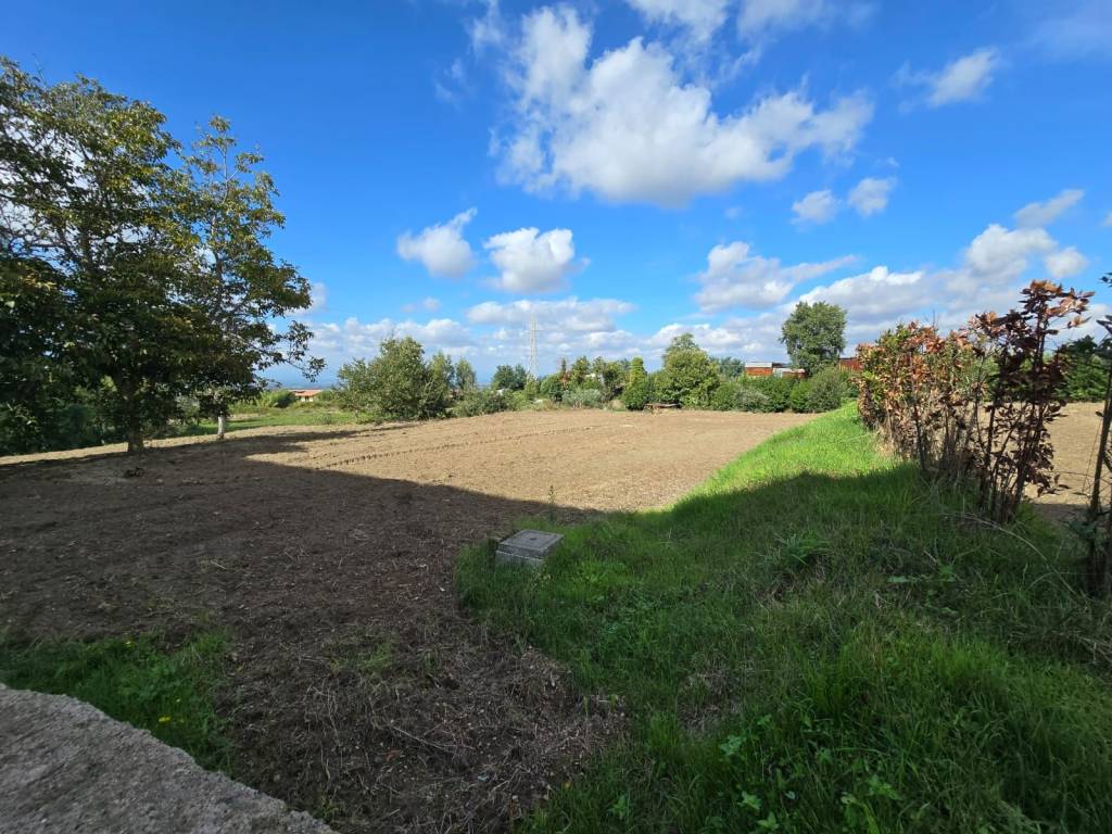 Terreno agricolo via eduardo de filippo 18, marano di napoli