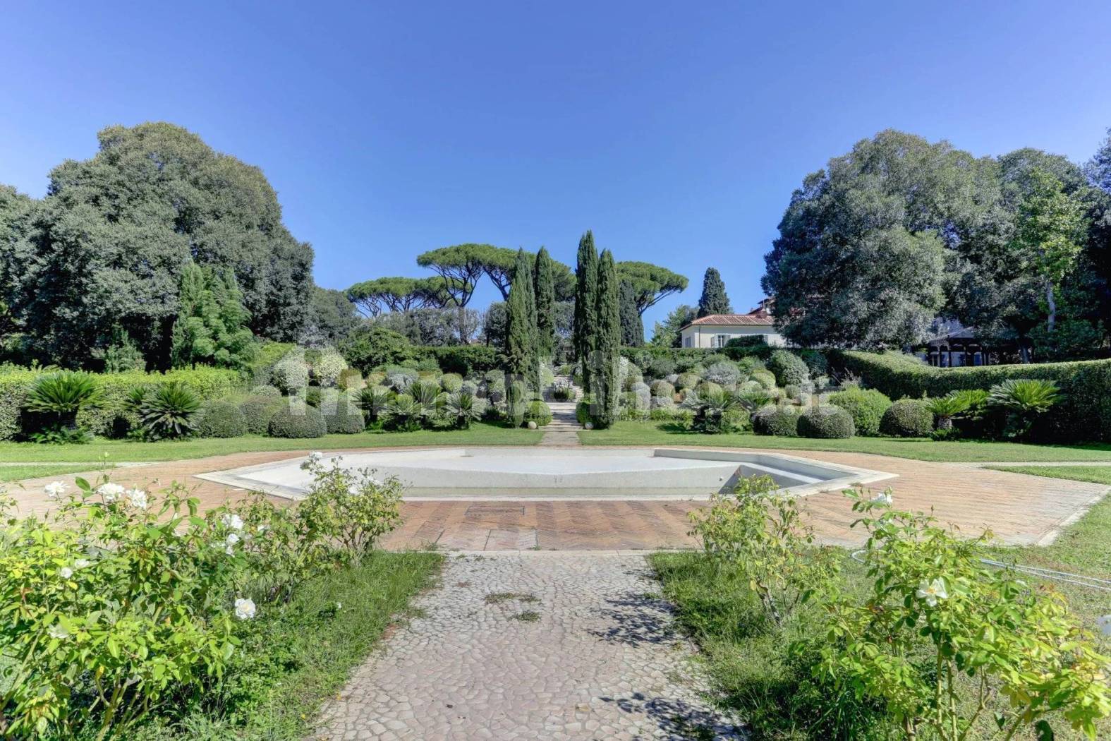 Villa in affitto a Roma
