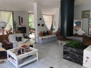 Salone